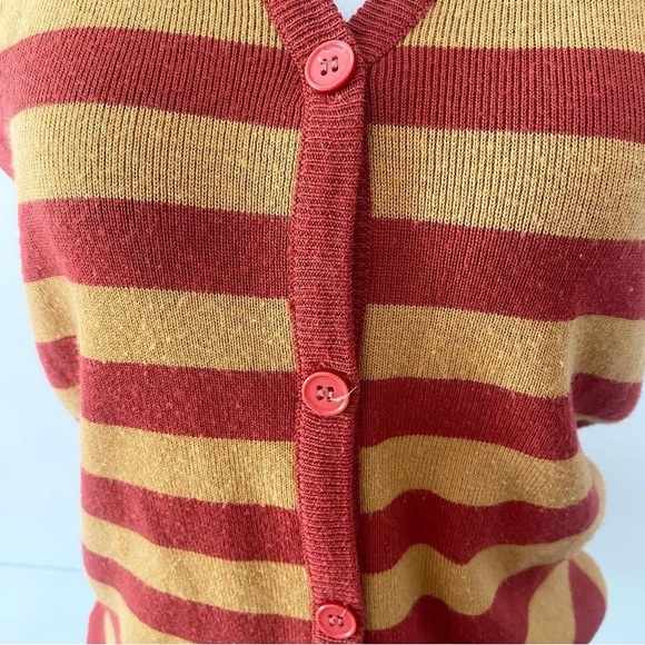 Vintage Unisex striped button up vest by Daniel Hechter Paris - Picture 2 of 4